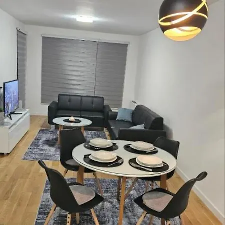 Luxury 602 River Walk